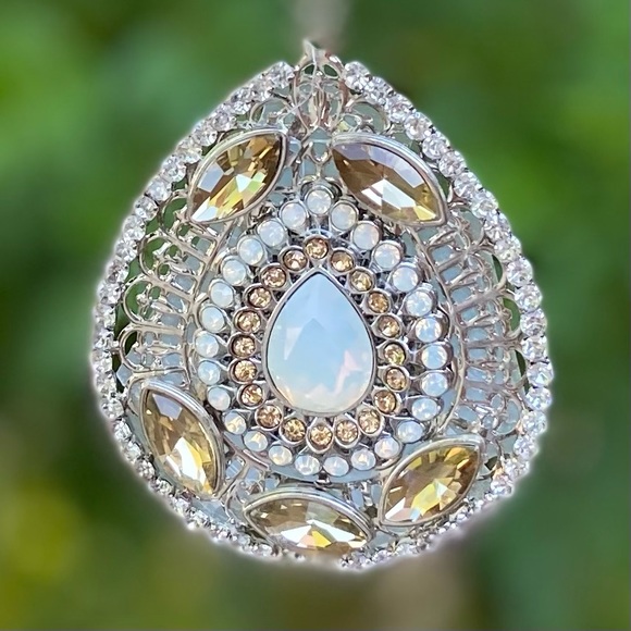 CHICOS Rhinestone/Bead NECKLACE - Picture 3 of 15